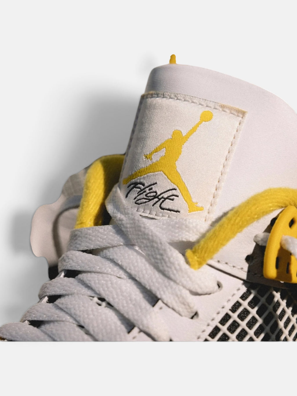 Унісекс кросівки Air Jordan 4 Retro White / Yellow AQ9129-101