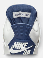 Чоловічі кросівки Air Jordan 4 Retro SB White / Navy DR5415-100