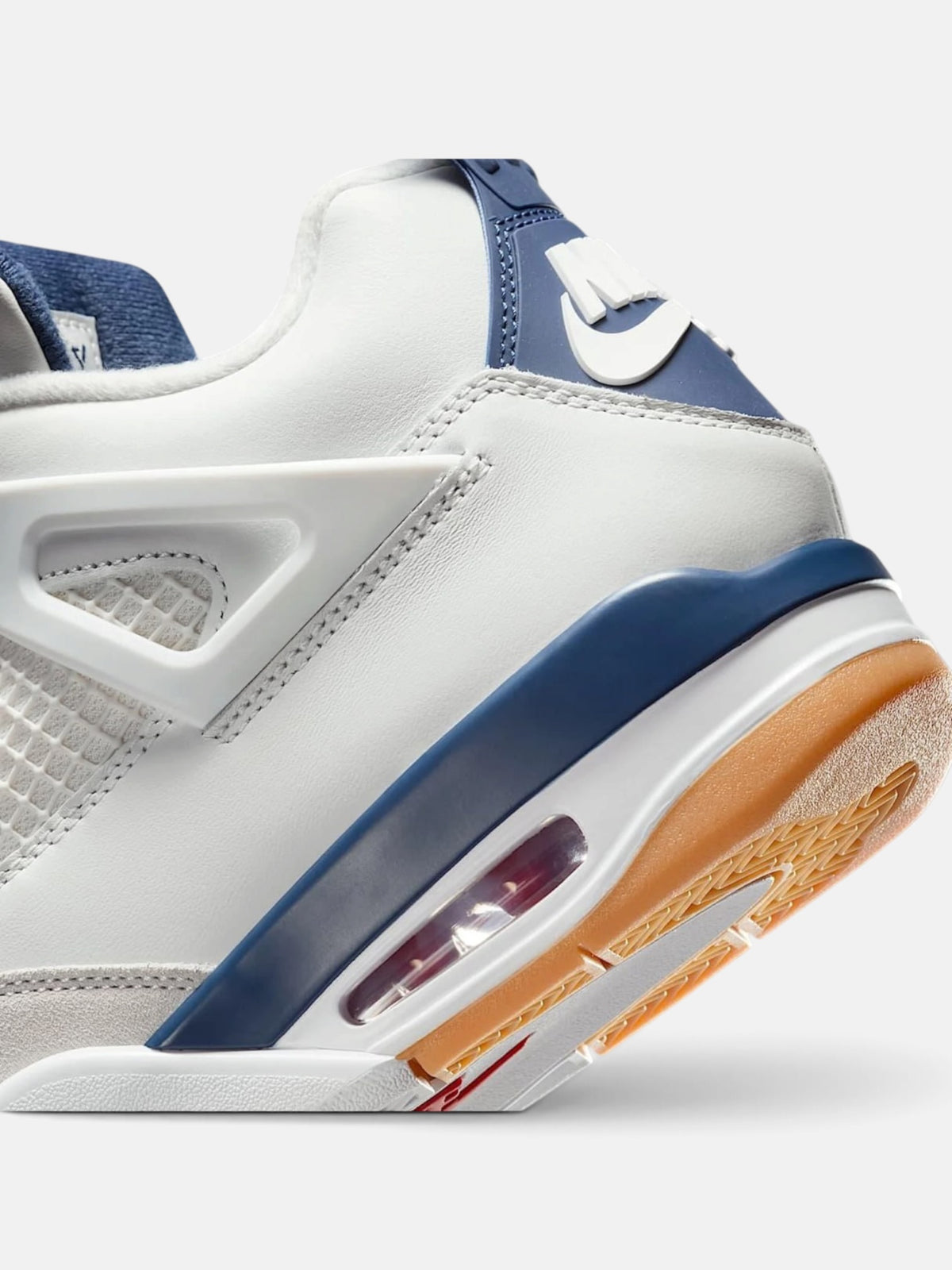Чоловічі кросівки Air Jordan 4 Retro SB White / Navy DR5415-100