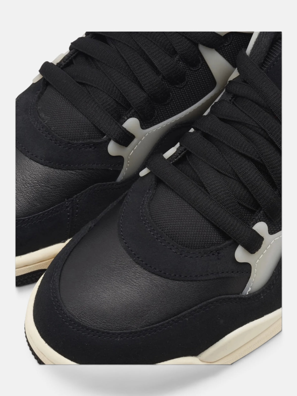 Чоловічі кросівки Air Jordan 4 RM Black / Grey FQ7939-006