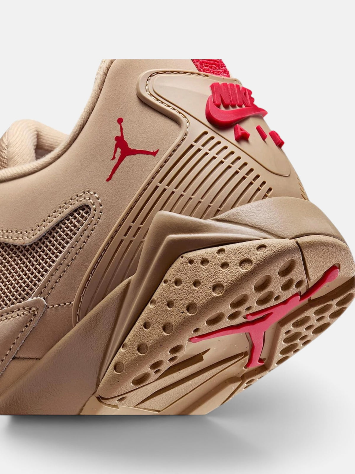 Чоловічі кросівки Air Jordan MVP 92 Beige / Red HQ3950-200