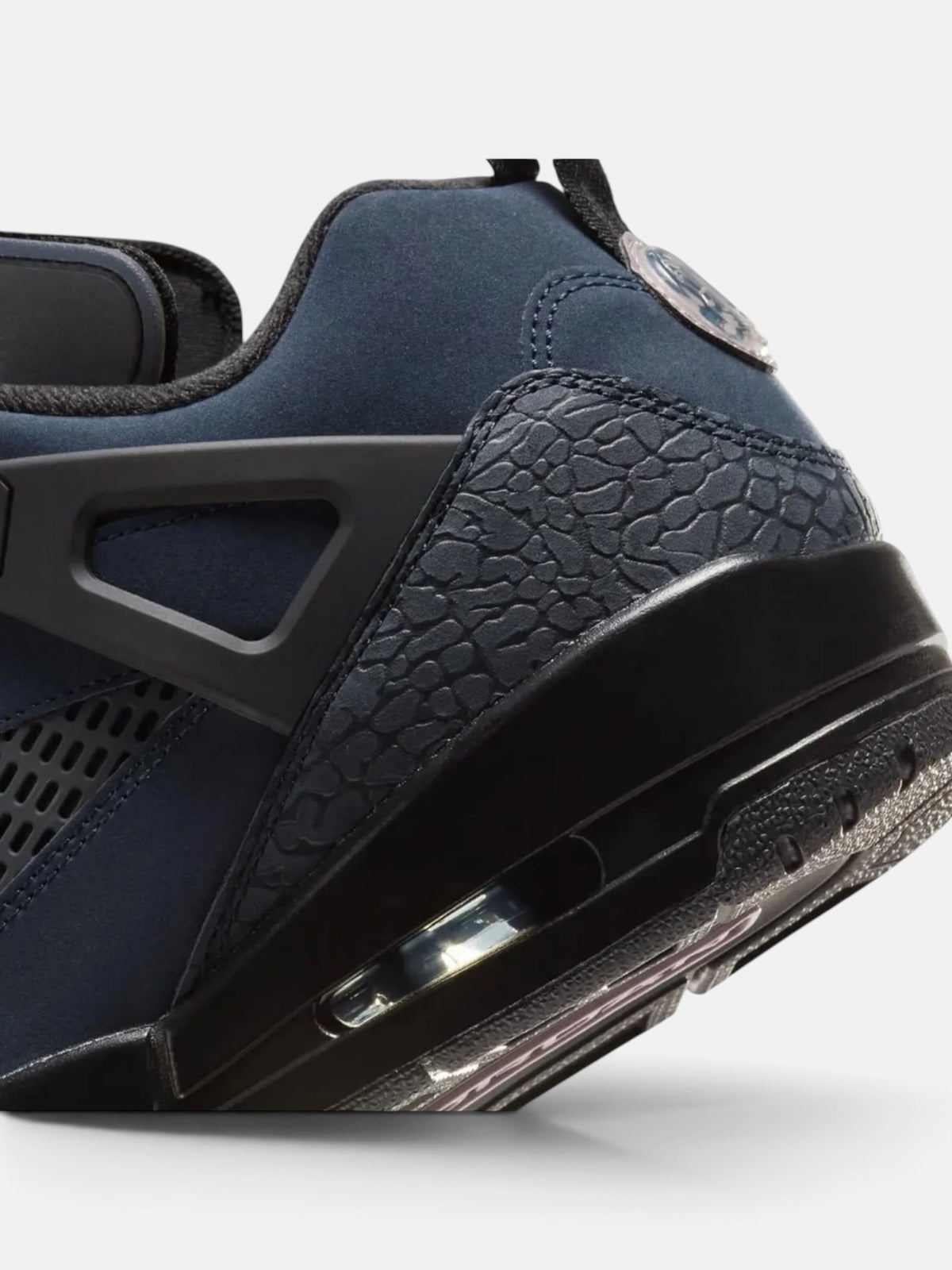 Чоловічі кросівки Air Jordan Spizike Low Dark Obsidian Blue HM4732-400