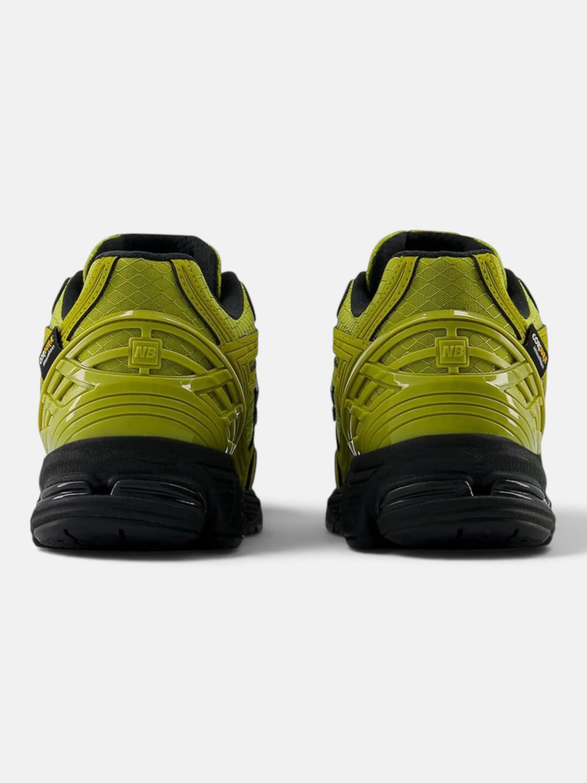 Чоловічі кросівки New Balance 1906R Cordura Green M1906RWD