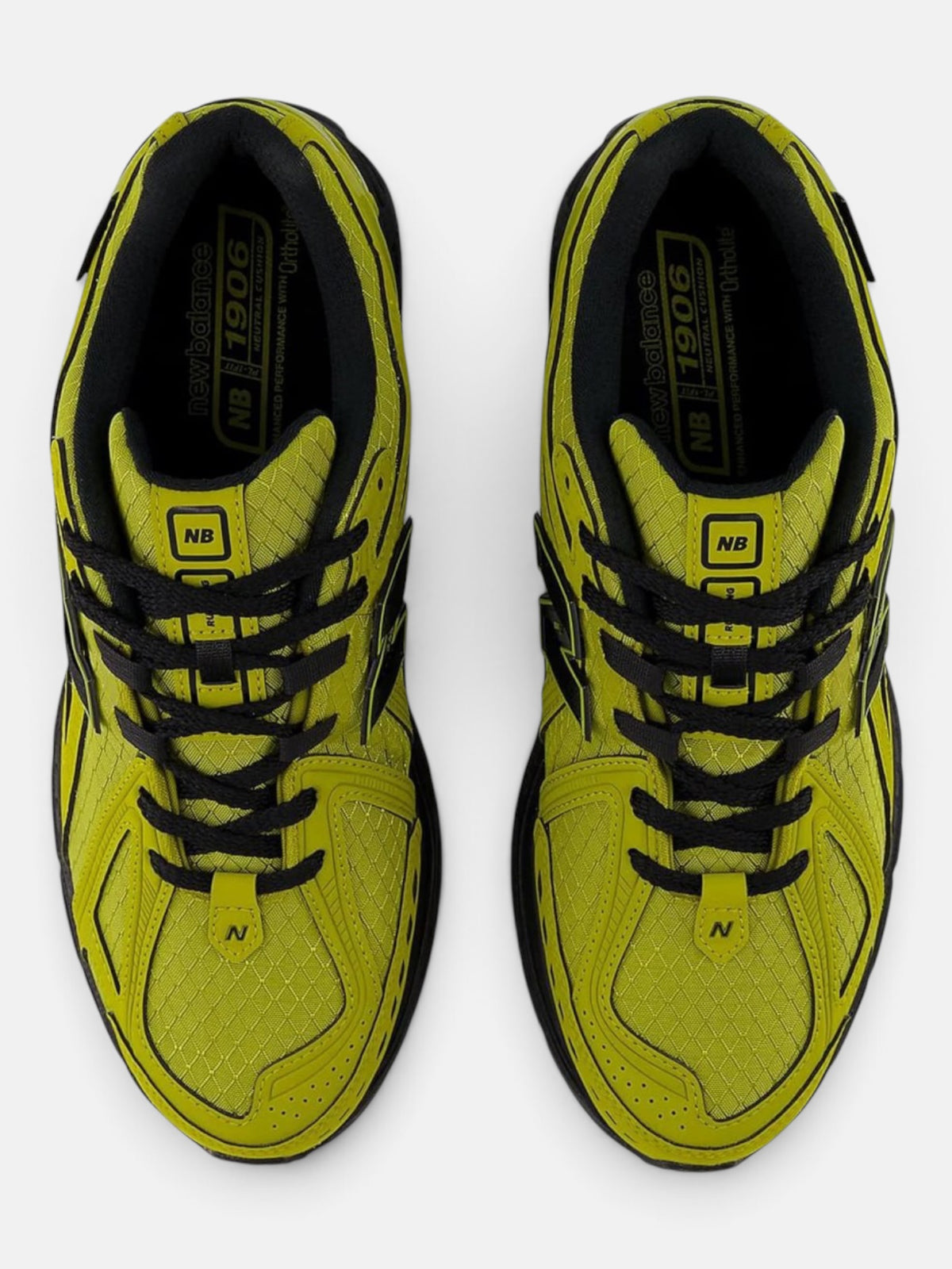 Чоловічі кросівки New Balance 1906R Cordura Green M1906RWD