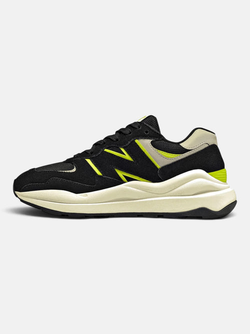Жіночі кросівки New Balance 574 Black / Yellow W5740HL1