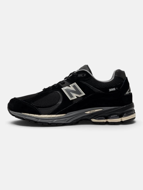 Унісекс кросівки New Balance 2002R Black M2002RRC
