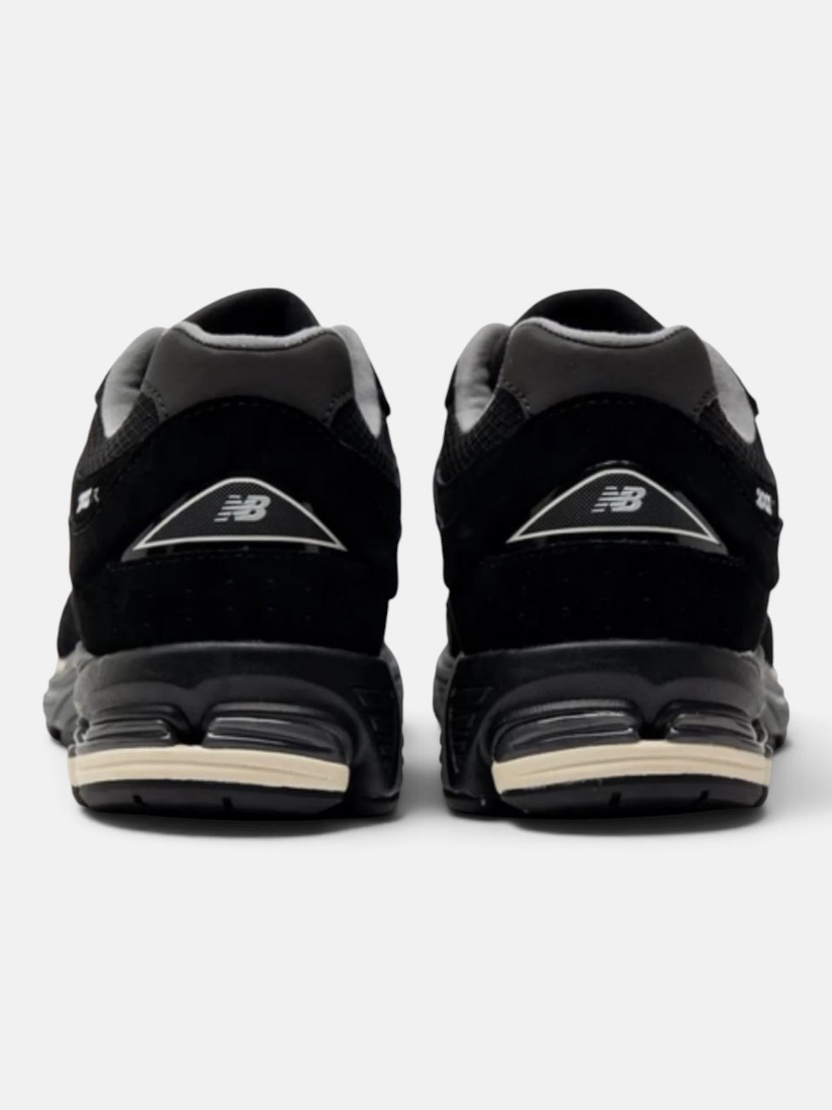 Унісекс кросівки New Balance 2002R Black M2002RRC