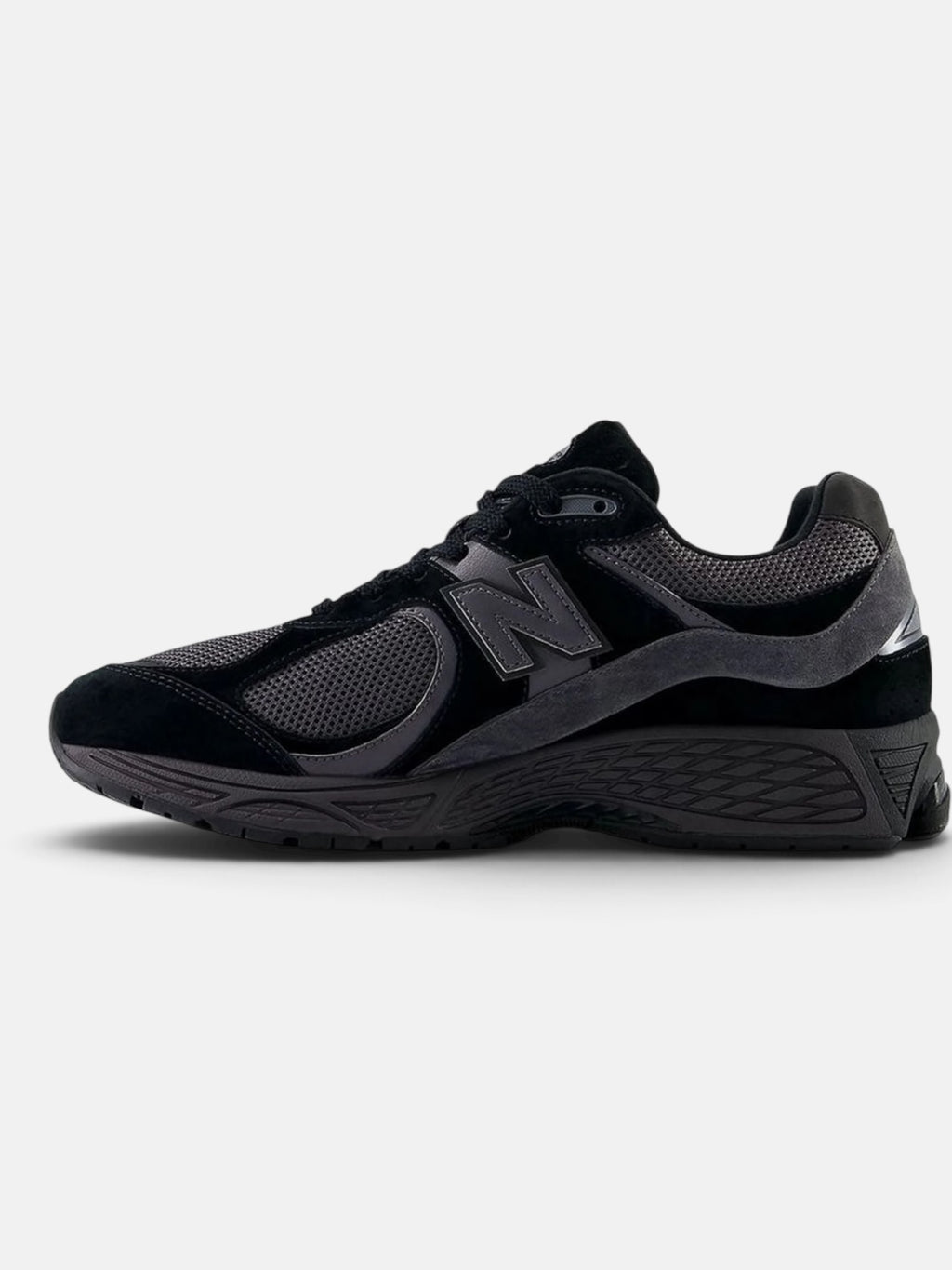 Чоловічі кросівки New Balance 2002R Black / Grey M2002RBL