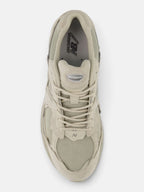 Унісекс кросівки New Balance 2002R Protection Pack Gore-Tex Beige U2002DXC