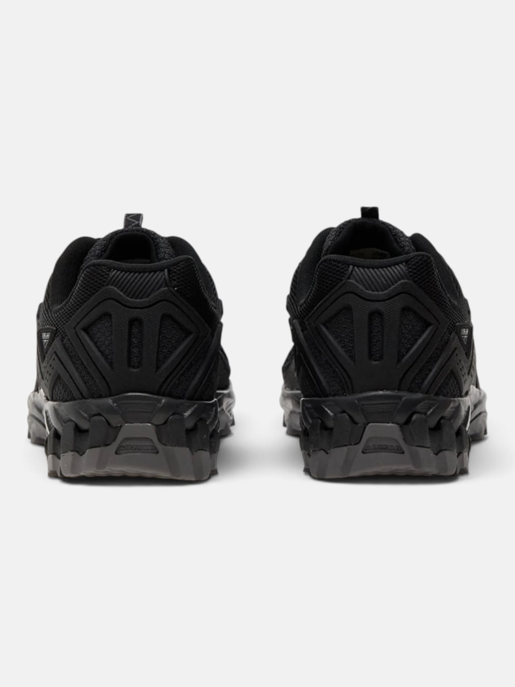 Чоловічі кросівки New Balance 610 Black ML610DE