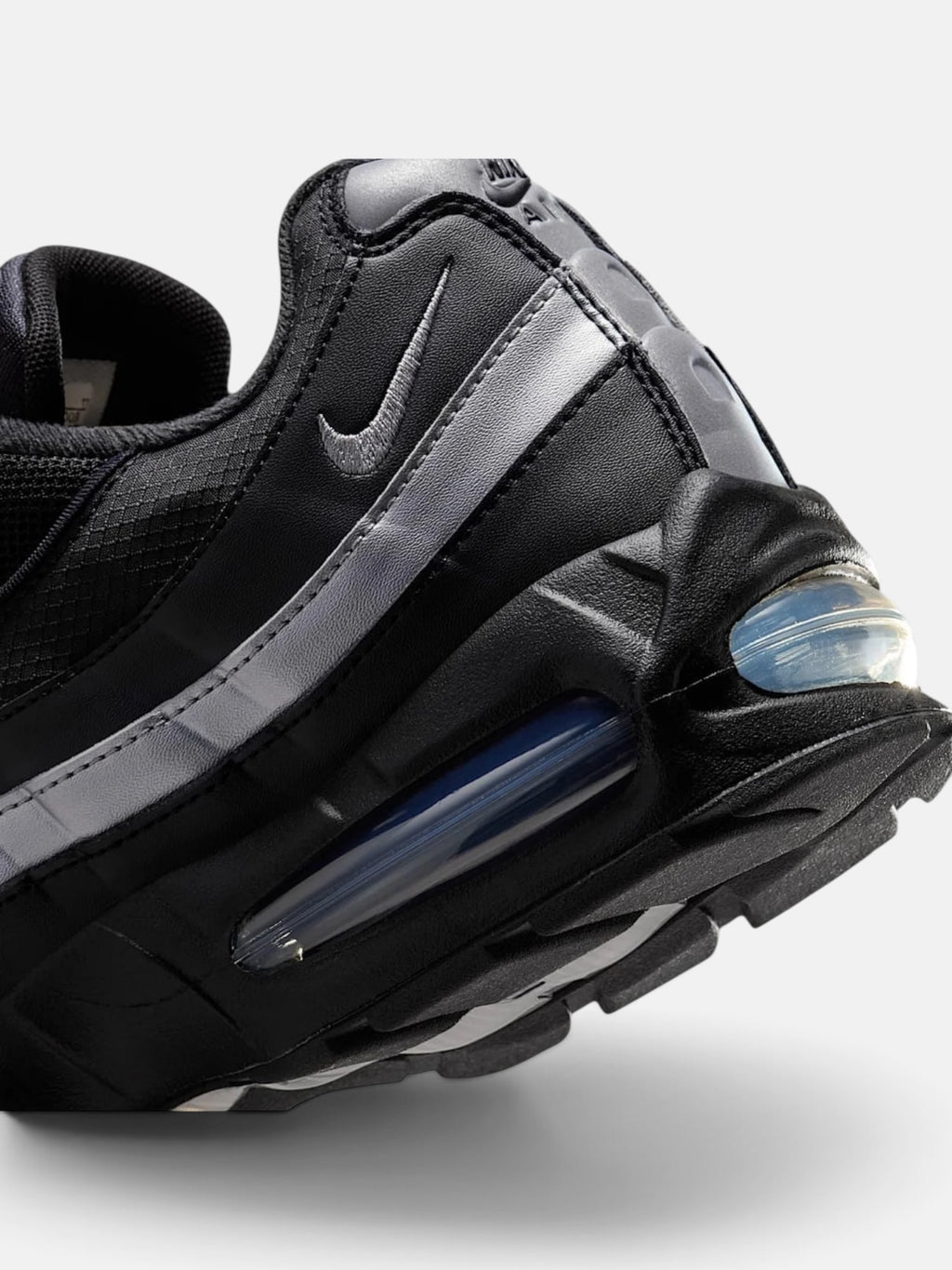 Чоловічі кросівки Nike Air Max 95 Black / Blue IB1667-003
