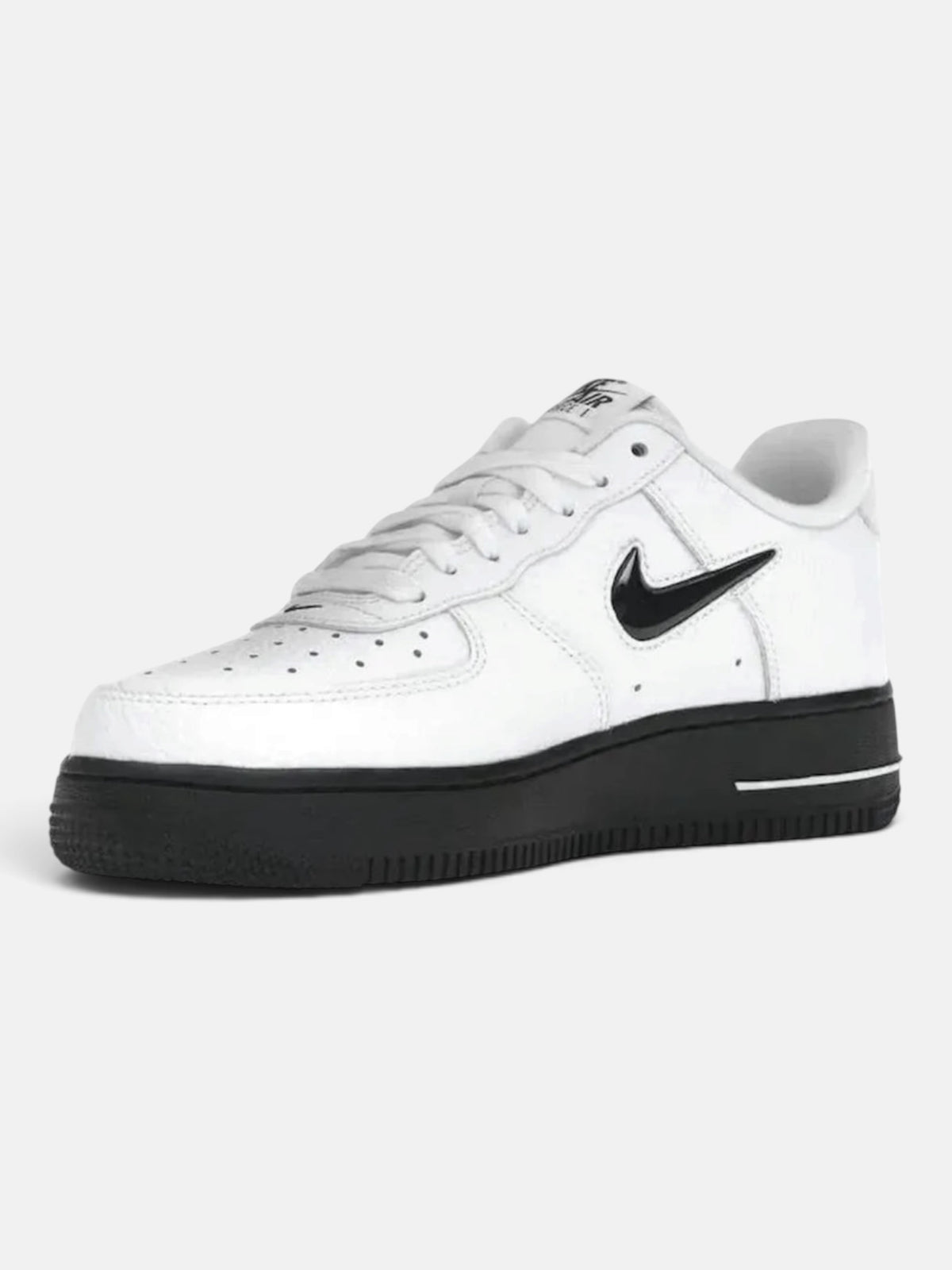 Чоловічі кросівки Nike Air Force 1 Jewel White / Black HQ3826-100
