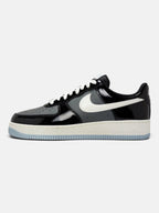 Чоловічі кросівки Nike Air Force 1 ’07 Grey / Black IB7676-001