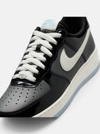 Чоловічі кросівки Nike Air Force 1 ’07 Grey / Black IB7676-001
