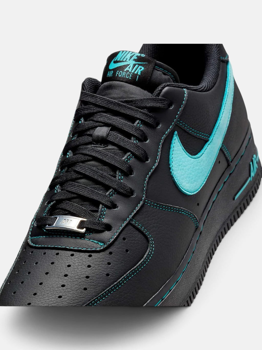 Чоловічі кросівки Nike Air Force 1 Low Black / Turquoise HQ2037-002