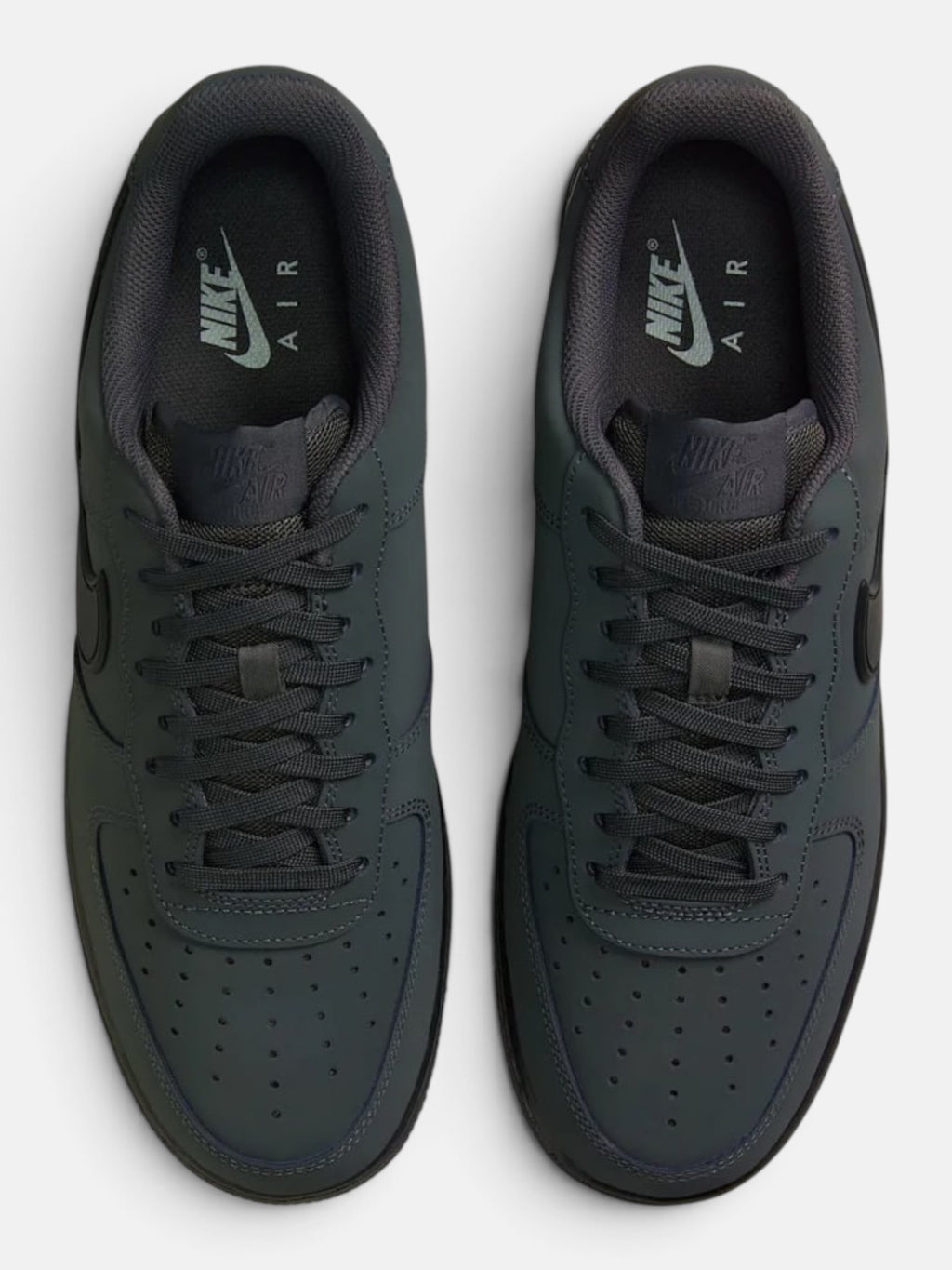 Чоловічі кросівки Nike Air Force 1 ’07 Grey / Black HV6223-002