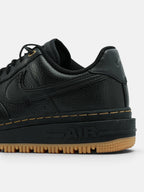 Чоловічі кросівки Nike Air Force 1 Luxe Black / Gum DB4109-001