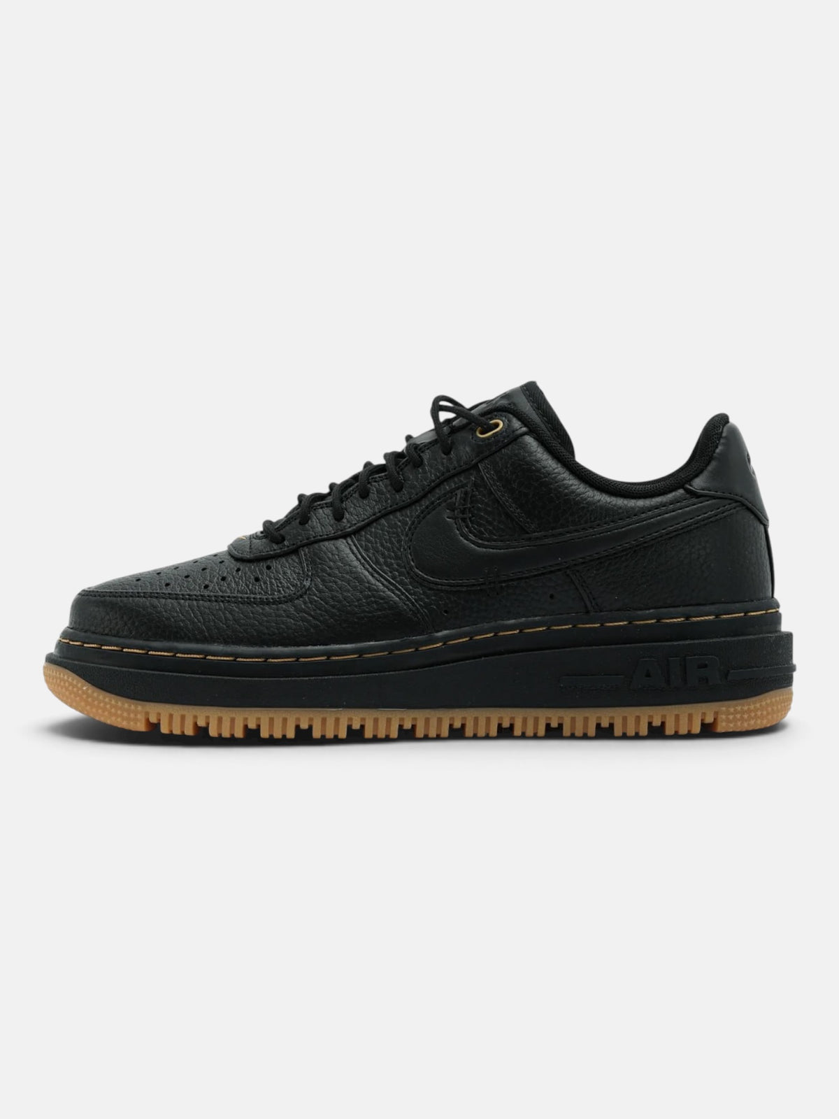 Чоловічі кросівки Nike Air Force 1 Luxe Black / Gum DB4109-001