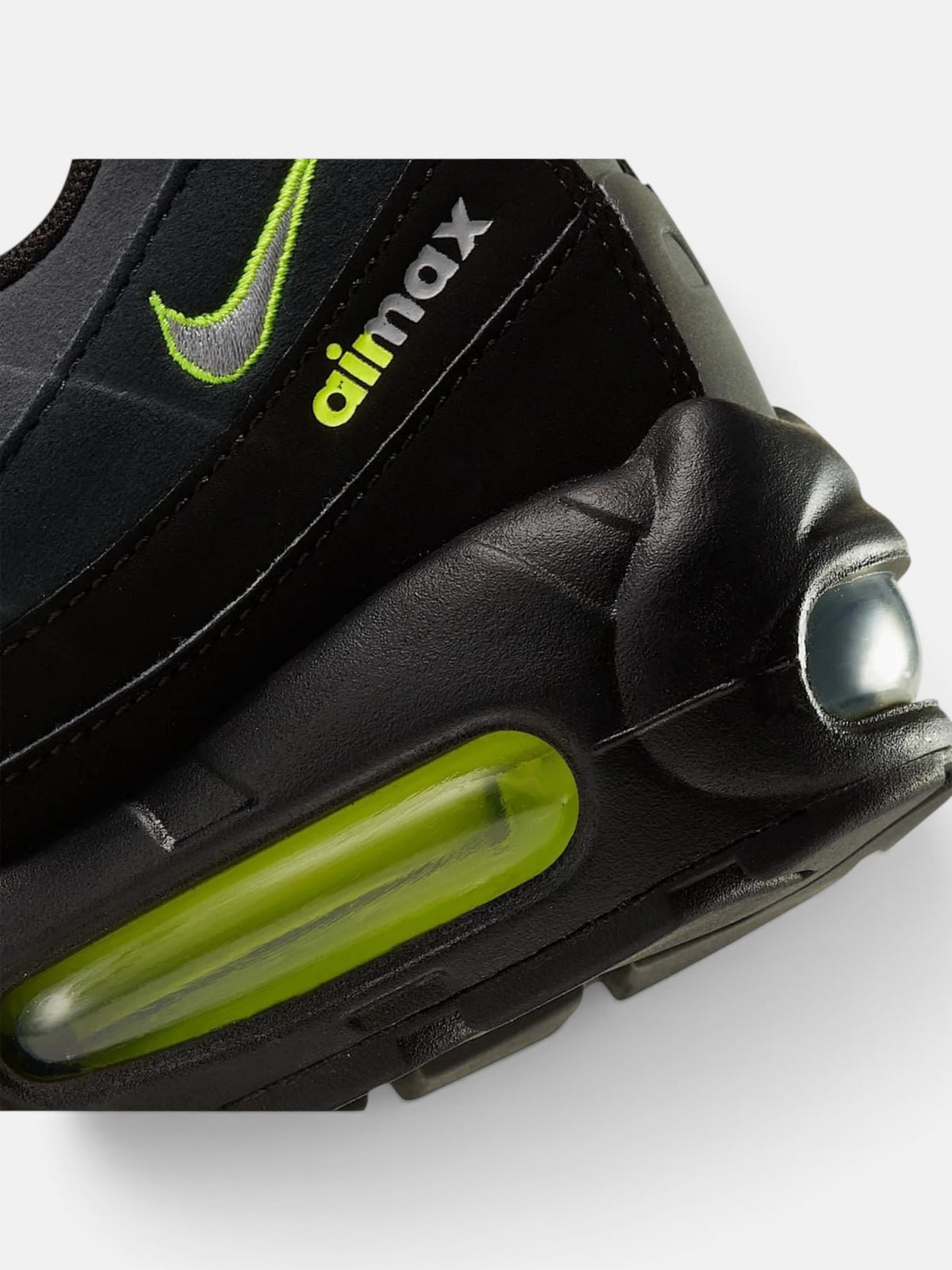 Чоловічі кросівки Nike Air Max 95 Retro Logo Black / Volt CV1635-002