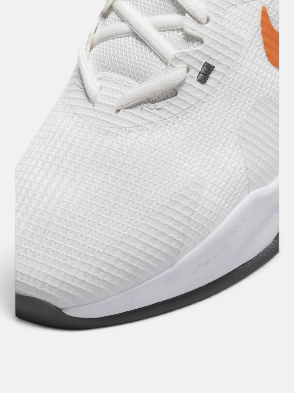 Чоловічі кросівки Nike Air Max Alpha Trainer 5 White / Orange DM0829-103