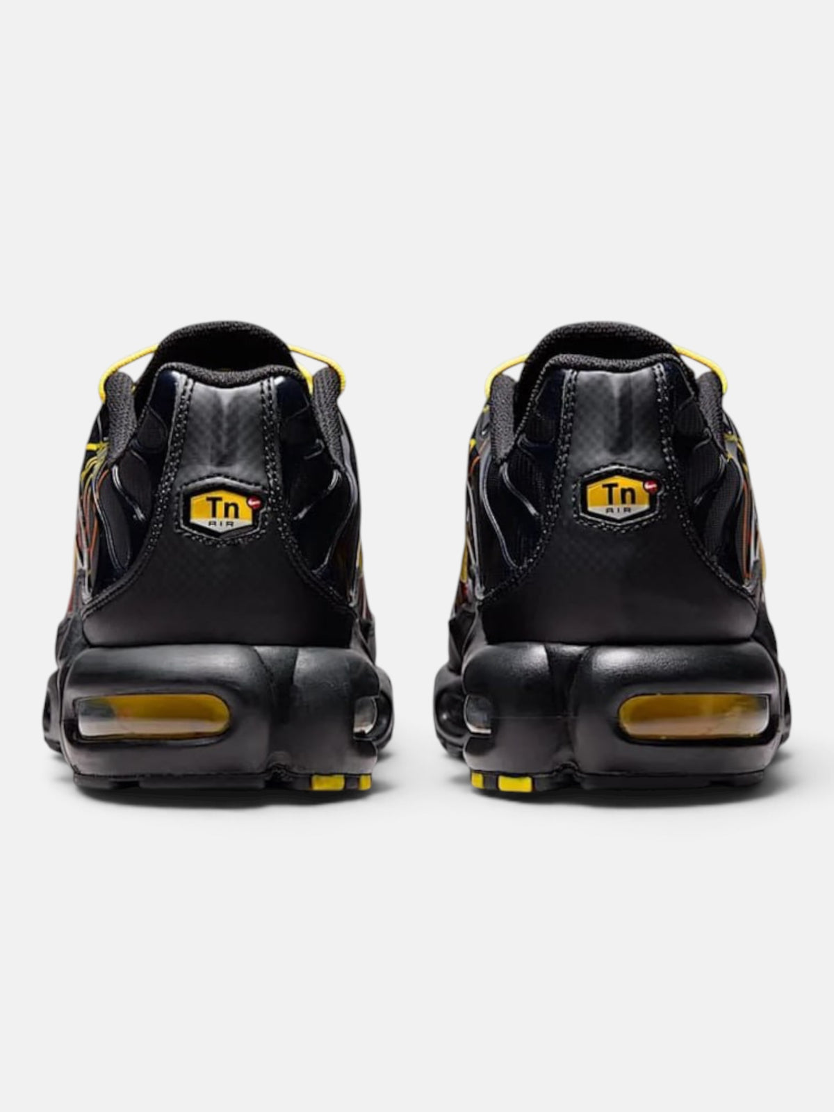 Чоловічі кросівки Nike Air Max Plus Black / Orange / Yellow IH4459-010