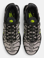 Чоловічі кросівки Nike Air Max Plus Utility Grey / Black / Volt FD0670-003