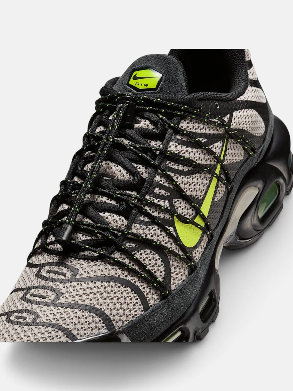Чоловічі кросівки Nike Air Max Plus Utility Grey / Black / Volt FD0670-003