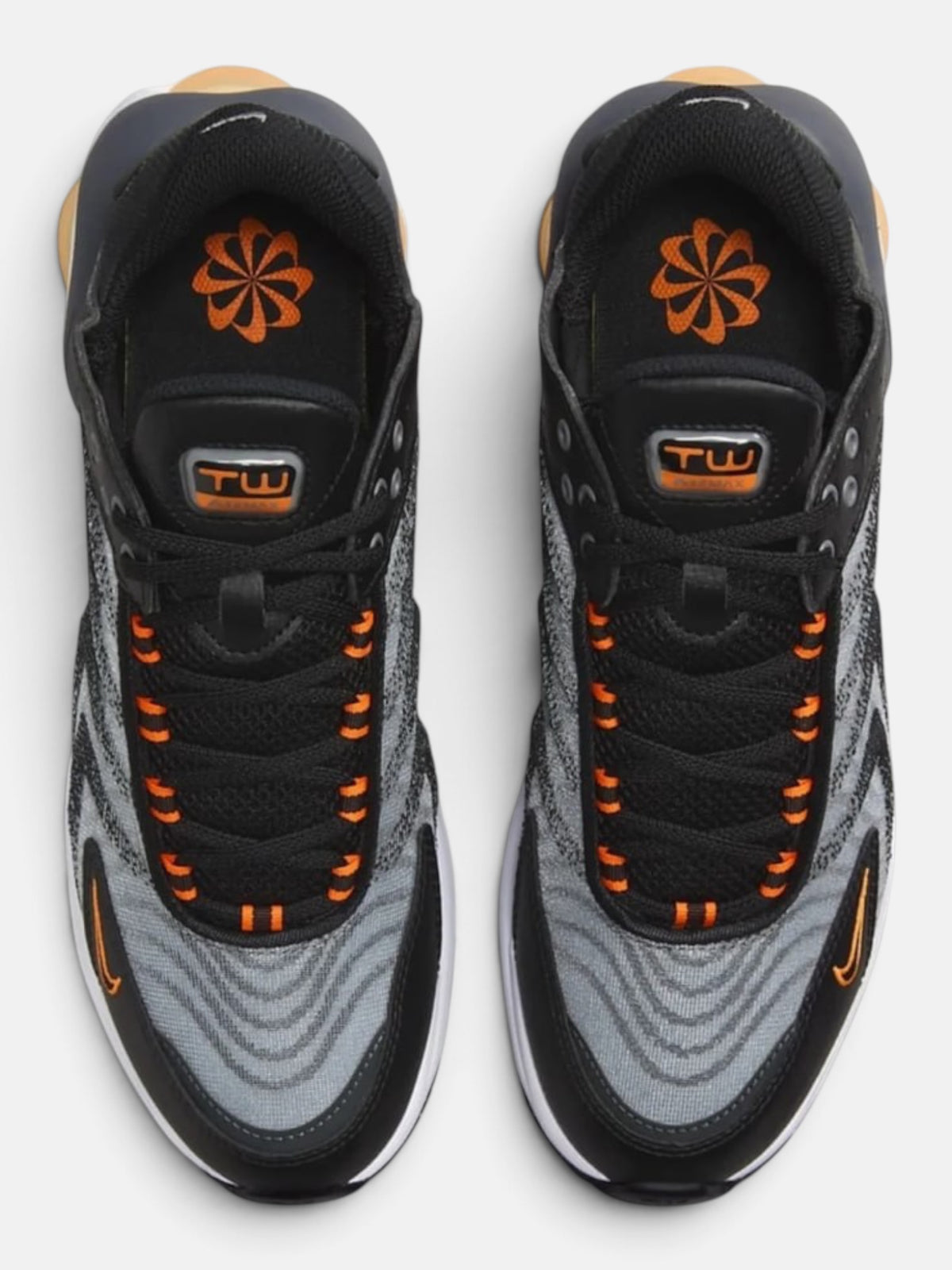 Чоловічі кросівки Nike Air Max TW Next Nature Grey / Black / Orange FQ2437-001