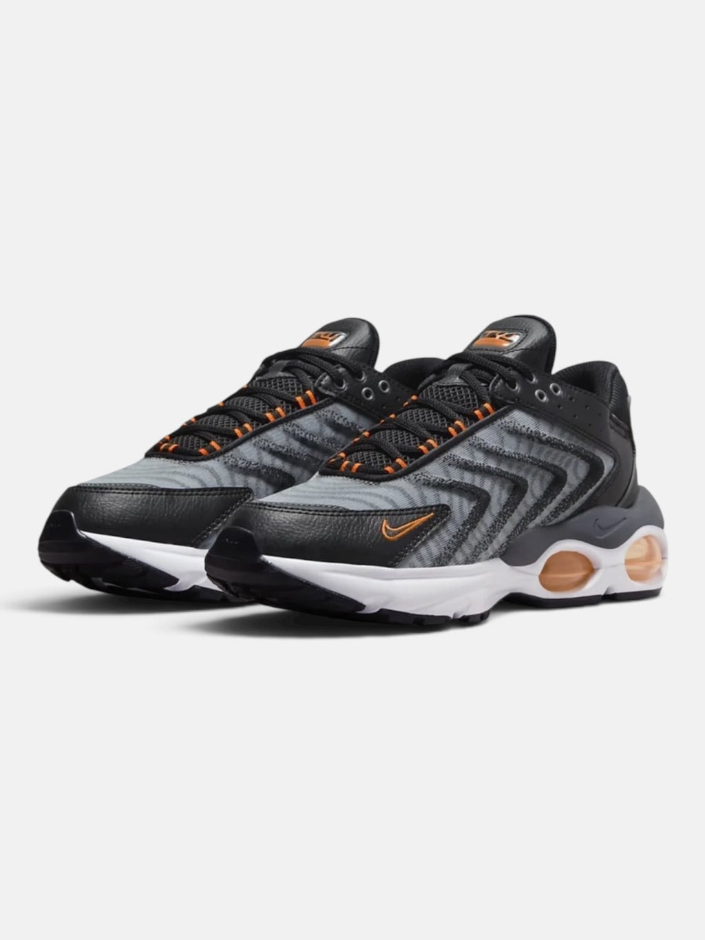 Чоловічі кросівки Nike Air Max TW Next Nature Grey / Black / Orange FQ2437-001