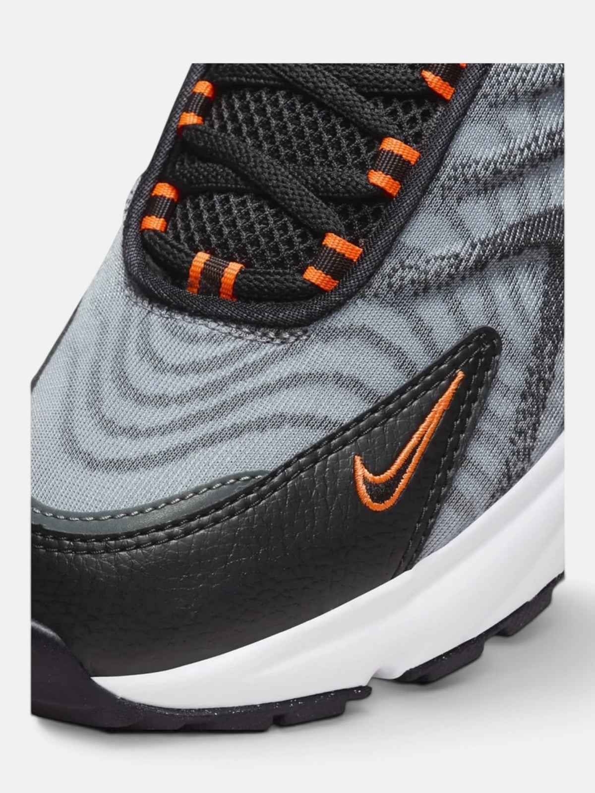 Чоловічі кросівки Nike Air Max TW Next Nature Grey / Black / Orange FQ2437-001