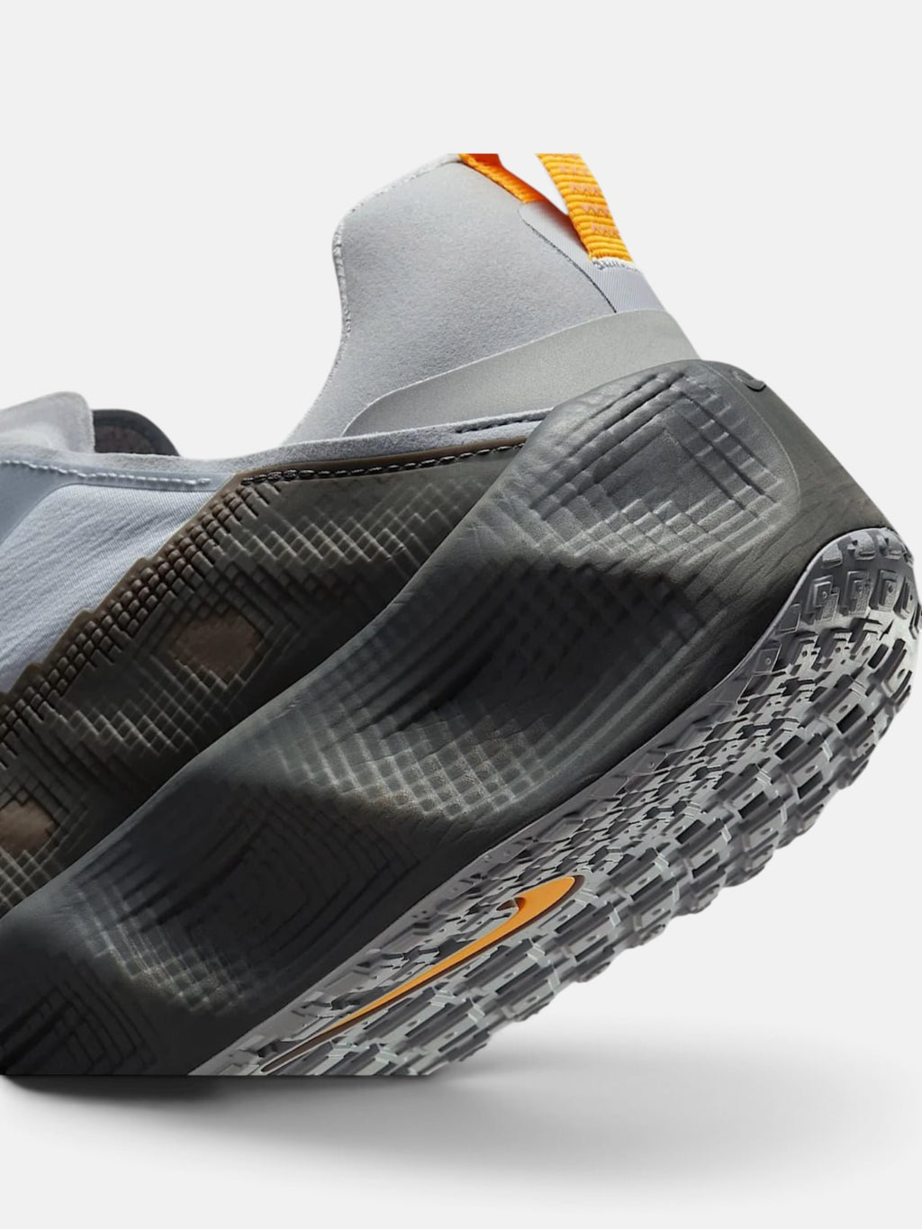 Чоловічі кросівки Nike Ava Rover Grey / Black / Orange DX4215-004