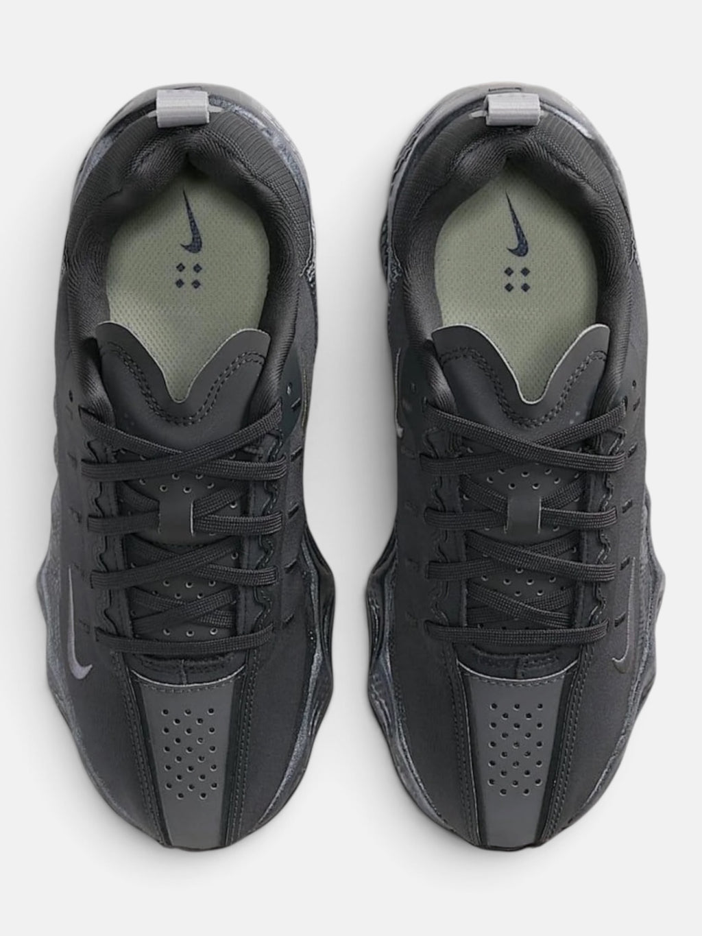 Жіночі кросівки Nike Ava Rover Black / Metallic HV9220-001