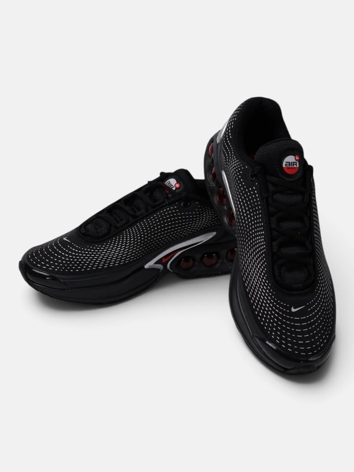 Чоловічі кросівки Nike Air Max Dn Black / Red DV3337-016