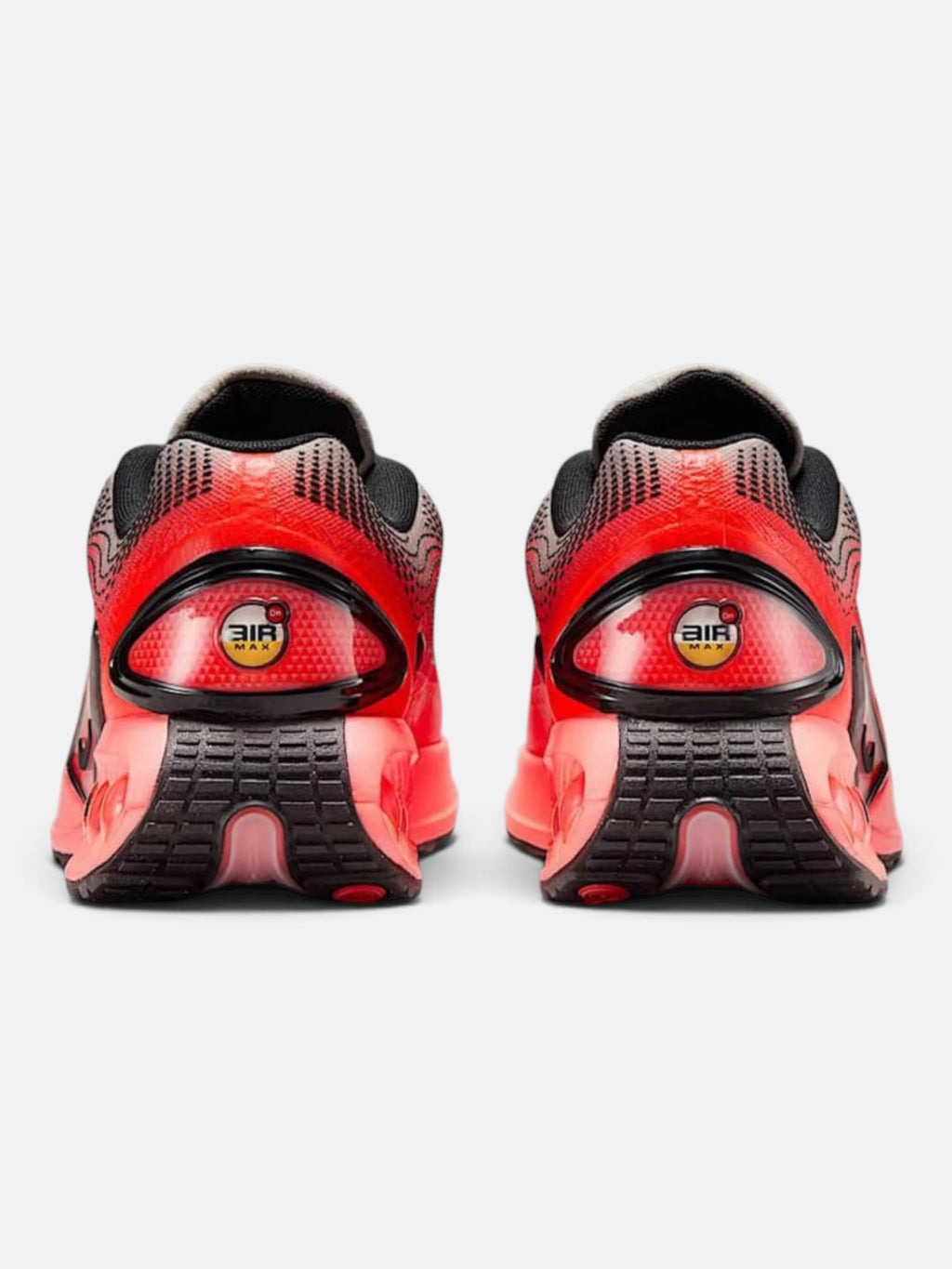 Чоловічі кросівки Nike Air Max Dn SE Grey / Red HF5531-002