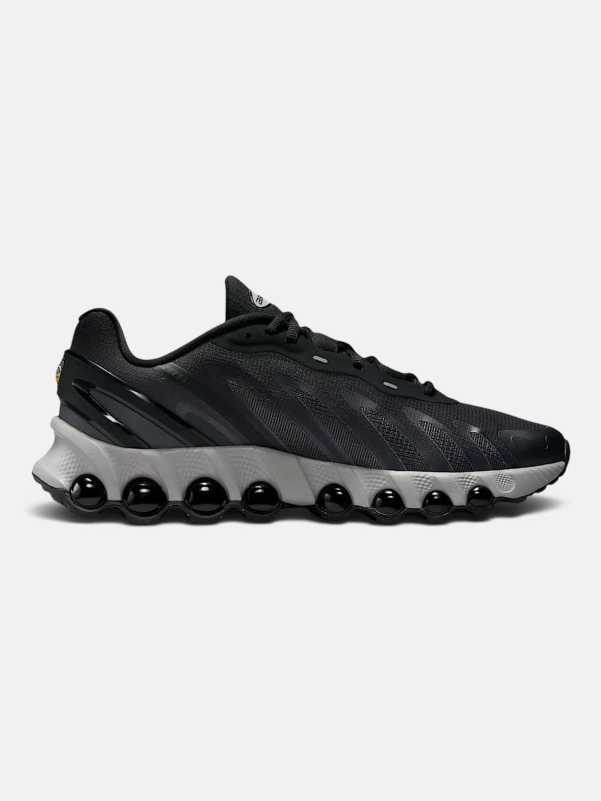 Чоловічі кросівки Nike Air Max Dn8 Black / Grey IH2140-001