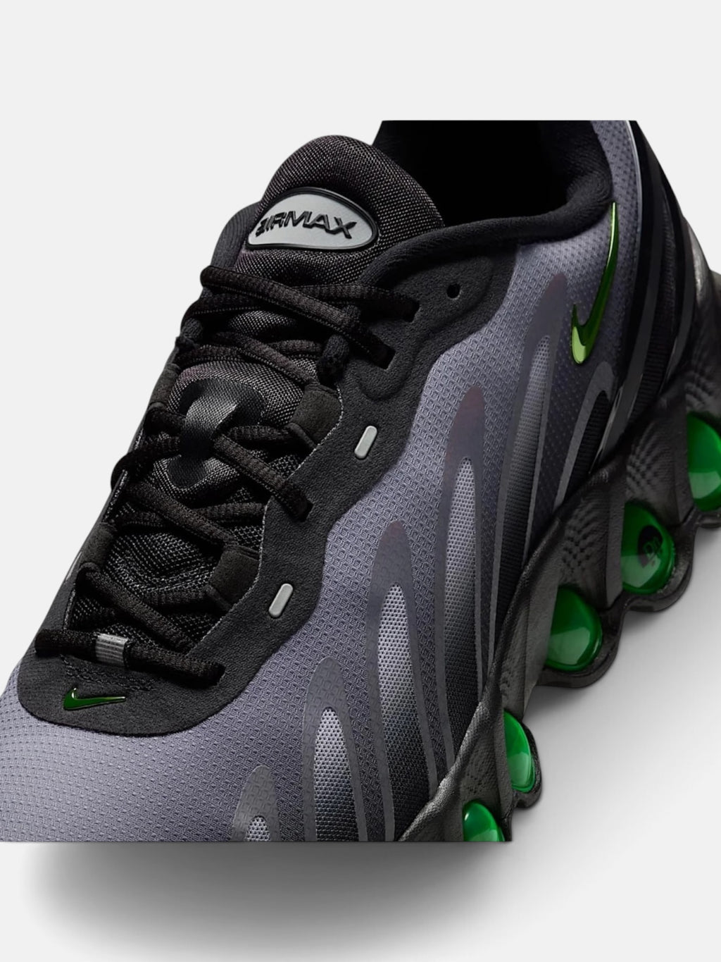 Чоловічі кросівки Nike Air Max Dn8 Black / Green FQ7860-003