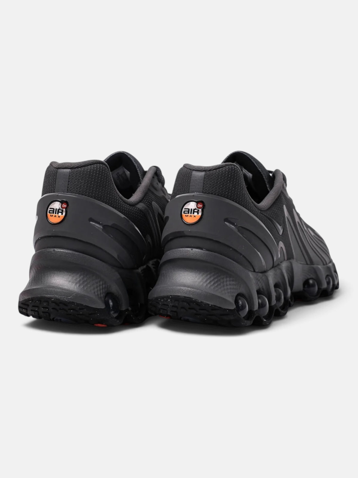 Чоловічі кросівки Nike Air Max Dn8 Black / Anthracite FQ7860-004