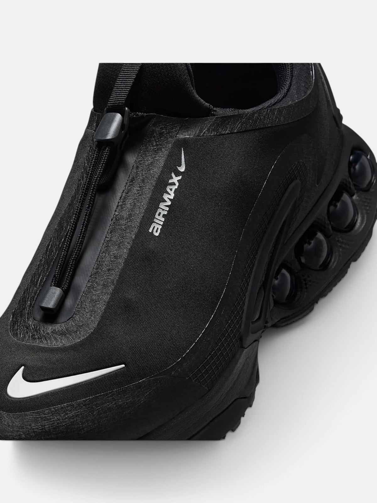 Чоловічі кросівки Nike Air Max Dn Roam Black HQ8605-001