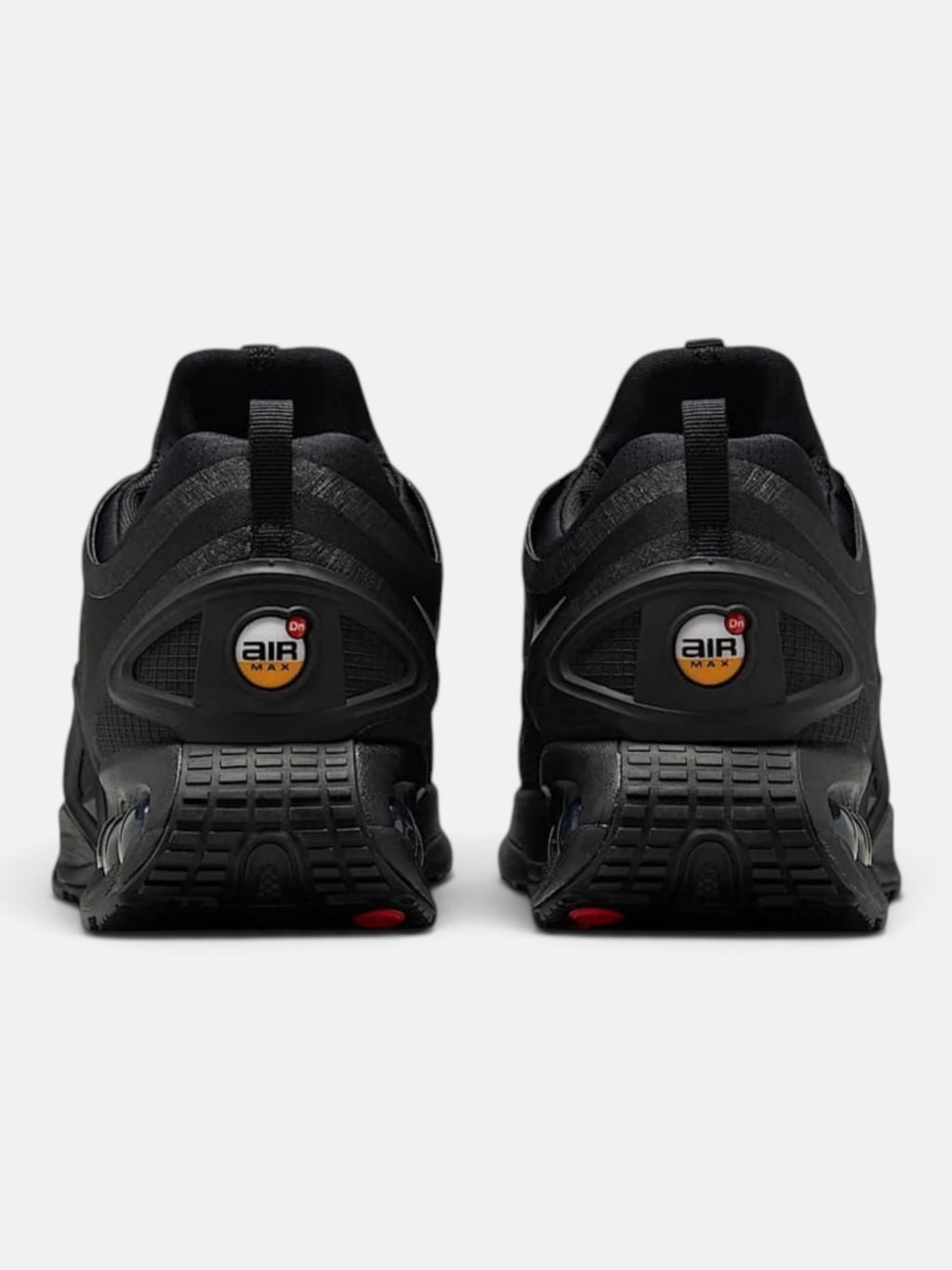 Чоловічі кросівки Nike Air Max Dn Roam Black HQ8605-001