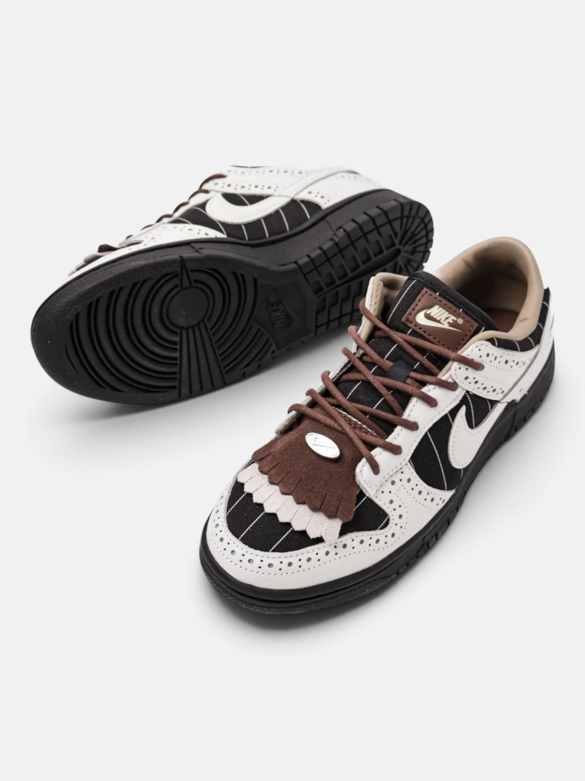 Унісекс кросівки Nike Dunk Low LX Black / White / Brown FV3642-010