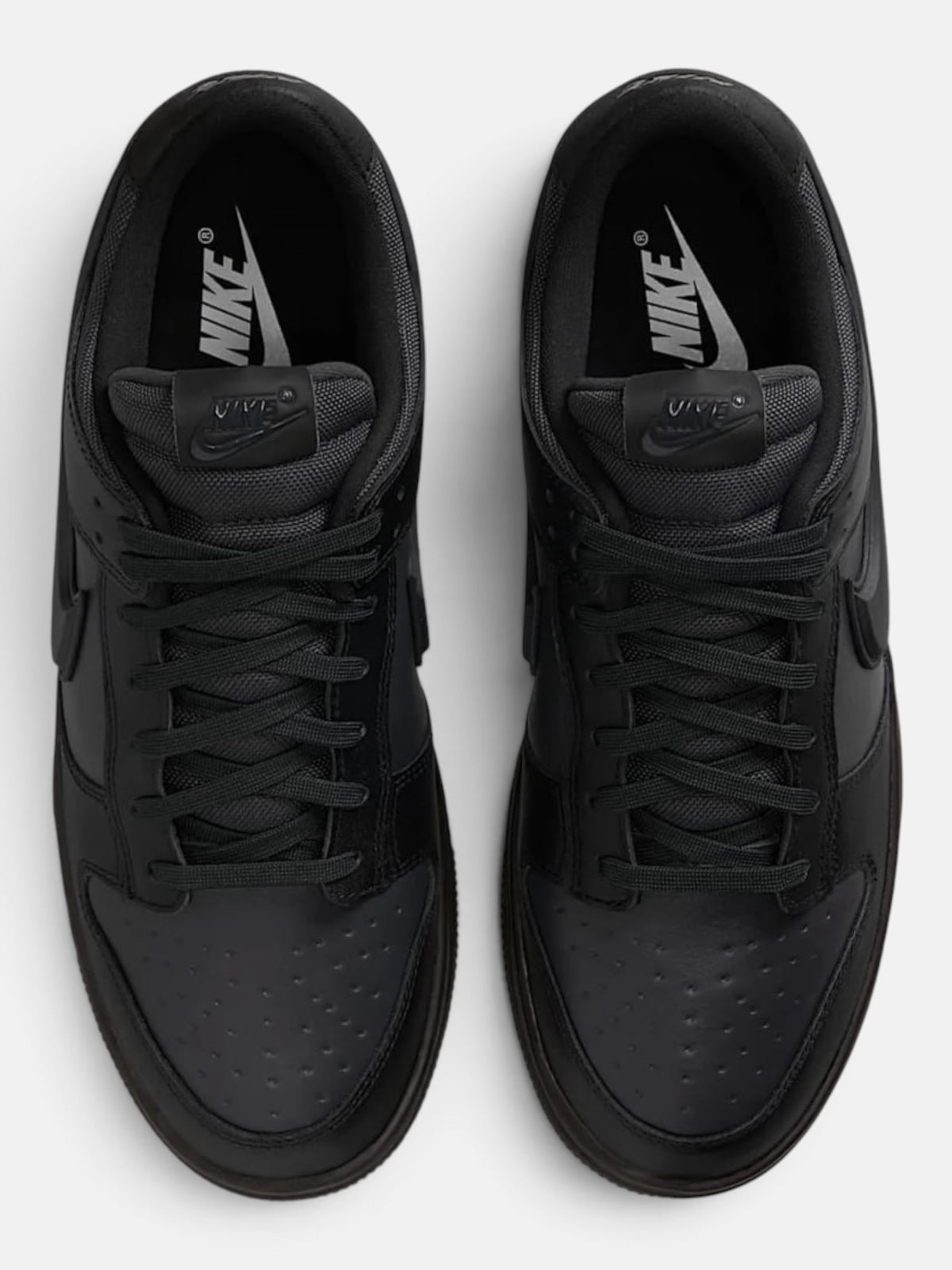Чоловічі кросівки Nike Dunk Low GORE-TEX Black HQ2053-001