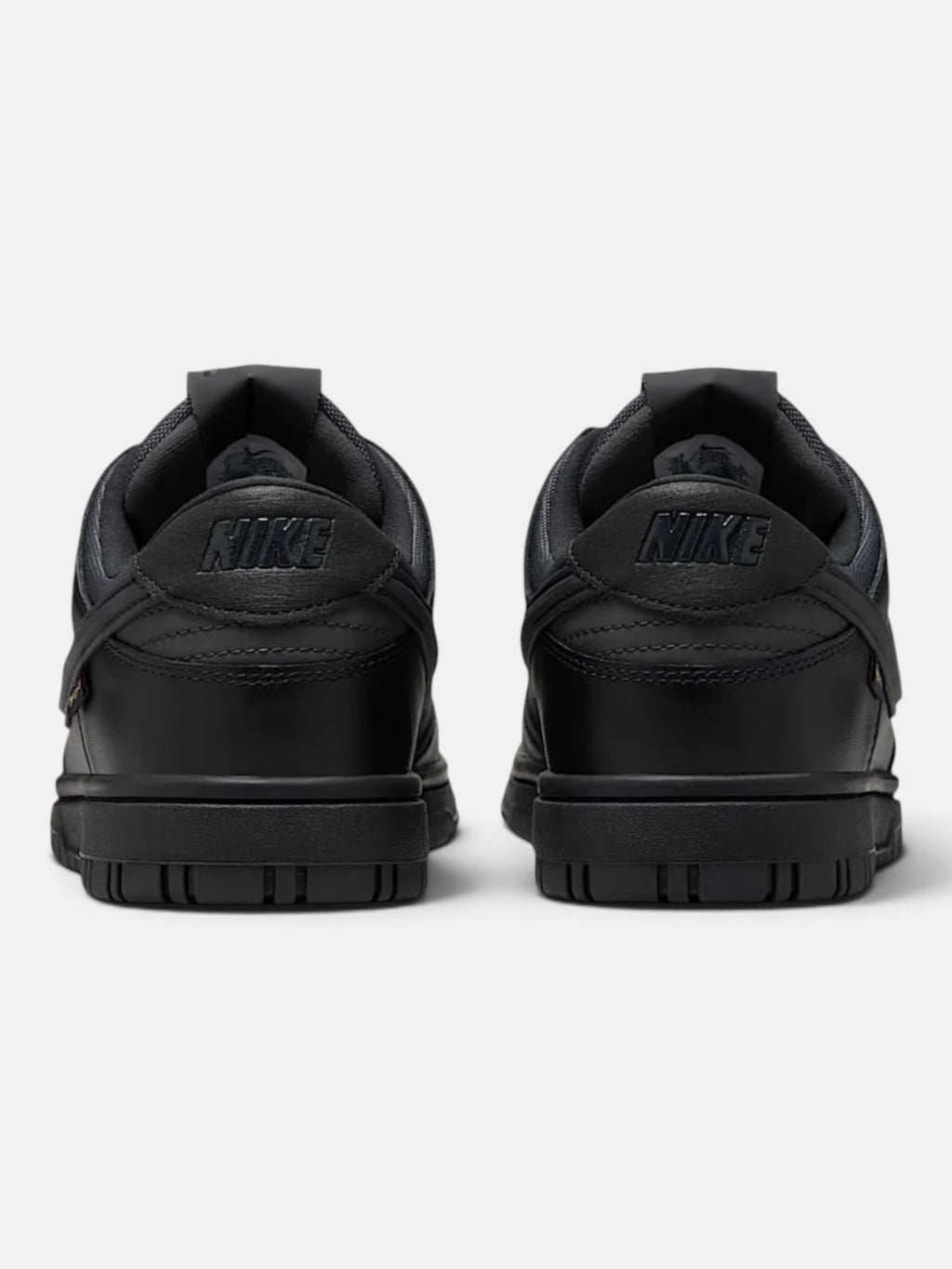 Чоловічі кросівки Nike Dunk Low GORE-TEX Black HQ2053-001
