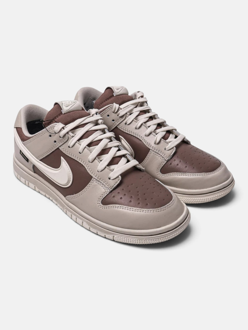 Чоловічі кросівки Nike Dunk Low GORE-TEX Beige / Brown HQ2053-002