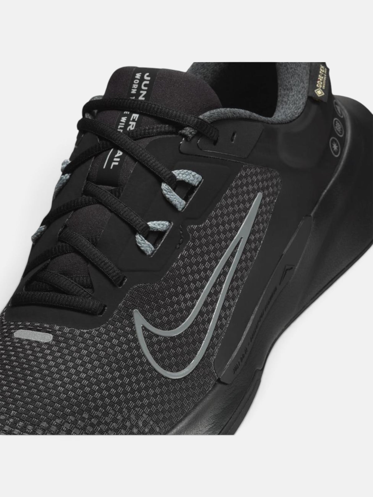 Чоловічі кросівки Nike Juniper Trail 2 Black HM9734-001