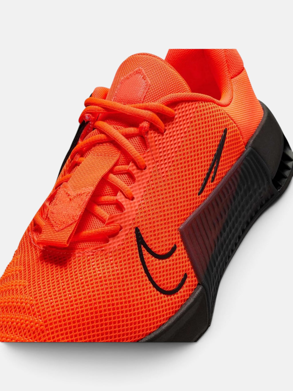 Чоловічі кросівки Nike Metcon 9 Orange DZ2617-801