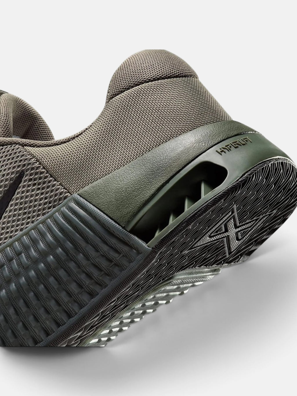 Чоловічі кросівки Nike Metcon 9 Olive DZ2617-301