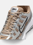Чоловічі кросівки Nike P-6000 Beige / Metallic HQ3030-200