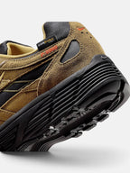 Чоловічі кросівки Nike P-6000 Premium Cordura Olive IH0946-300