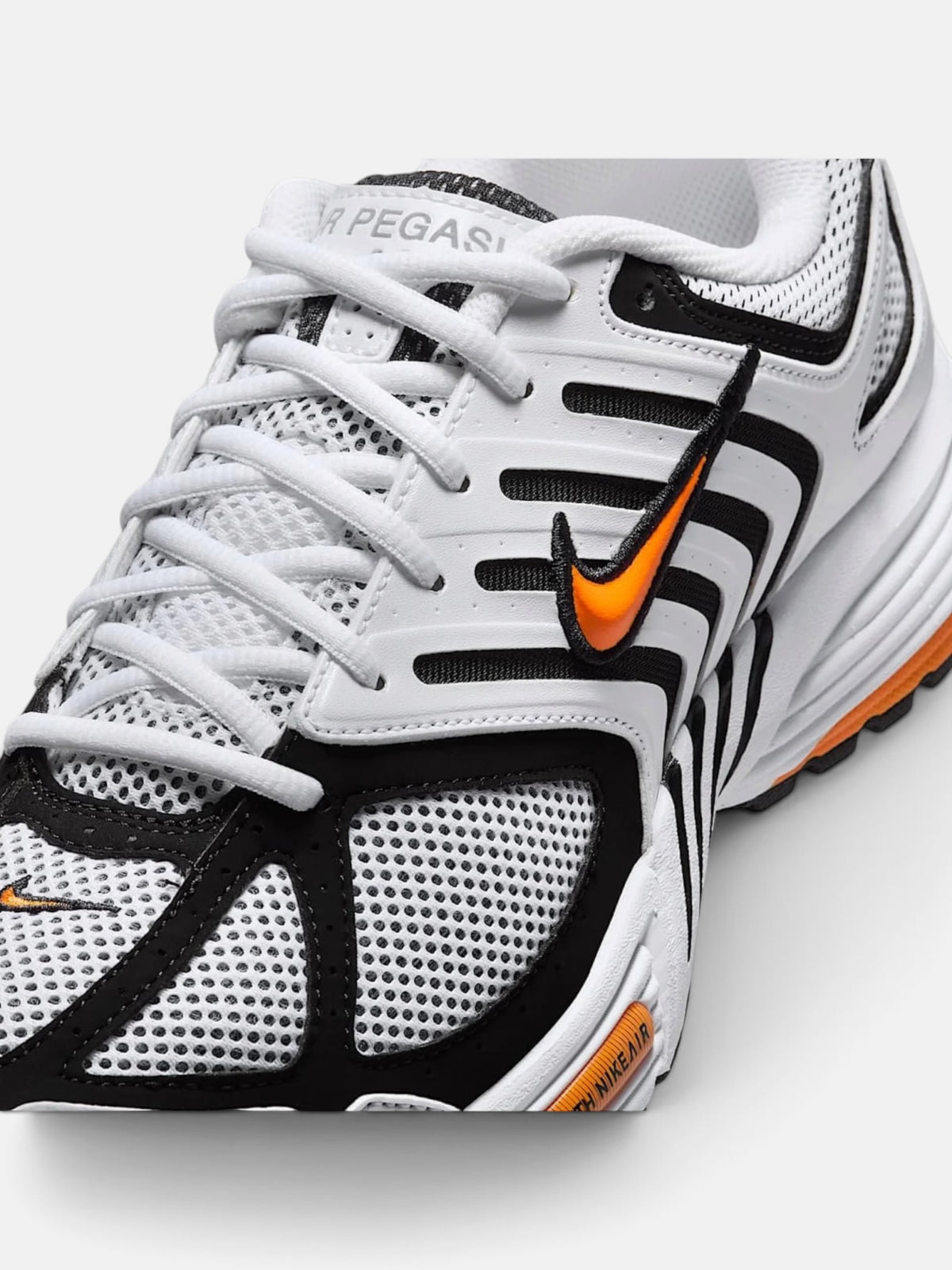 Чоловічі кросівки Nike Air Pegasus 2K5 White / Black HQ5403-103