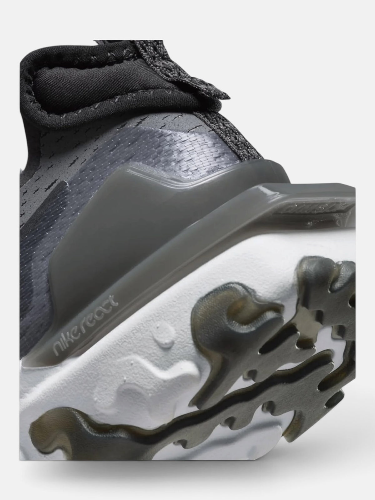 Чоловічі кросівки Nike React Vision Grey FN7812-001